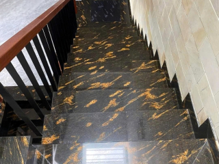 ĐÁ HOA CƯƠNG VÀNG XƯƠNG CÁ