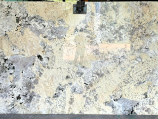 ĐÁ HOA CƯƠNG MÀU VÀNG KEM