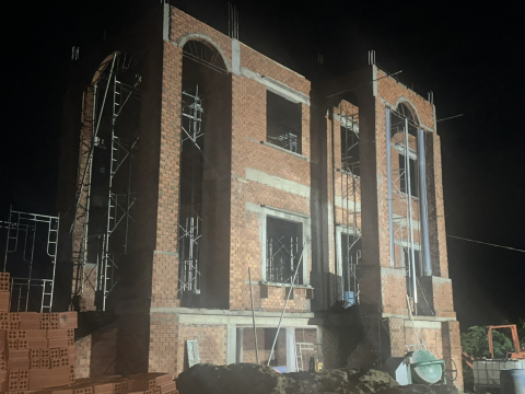 THI CÔNG NHÀ THIẾT KẾ CHÂU ÂU TẠI KRONG BÔNG