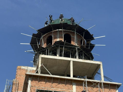 THI CÔNG NHÀ THIẾT KẾ CHÂU ÂU TẠI KRONG BÔNG